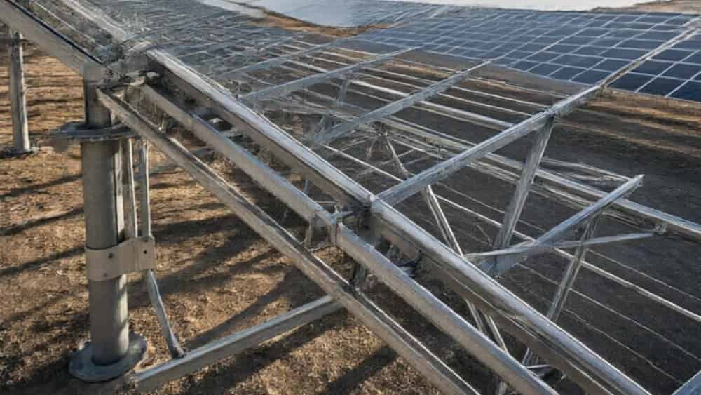 قیمت سازه نیروگاه خورشیدی مگاواتی؛ راهنمای برآورد هزینه دقیق